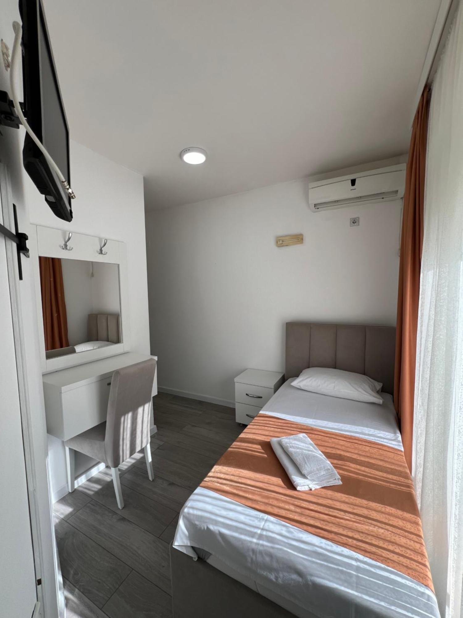 Apartments Fati & Flori Ulcinj Luaran gambar