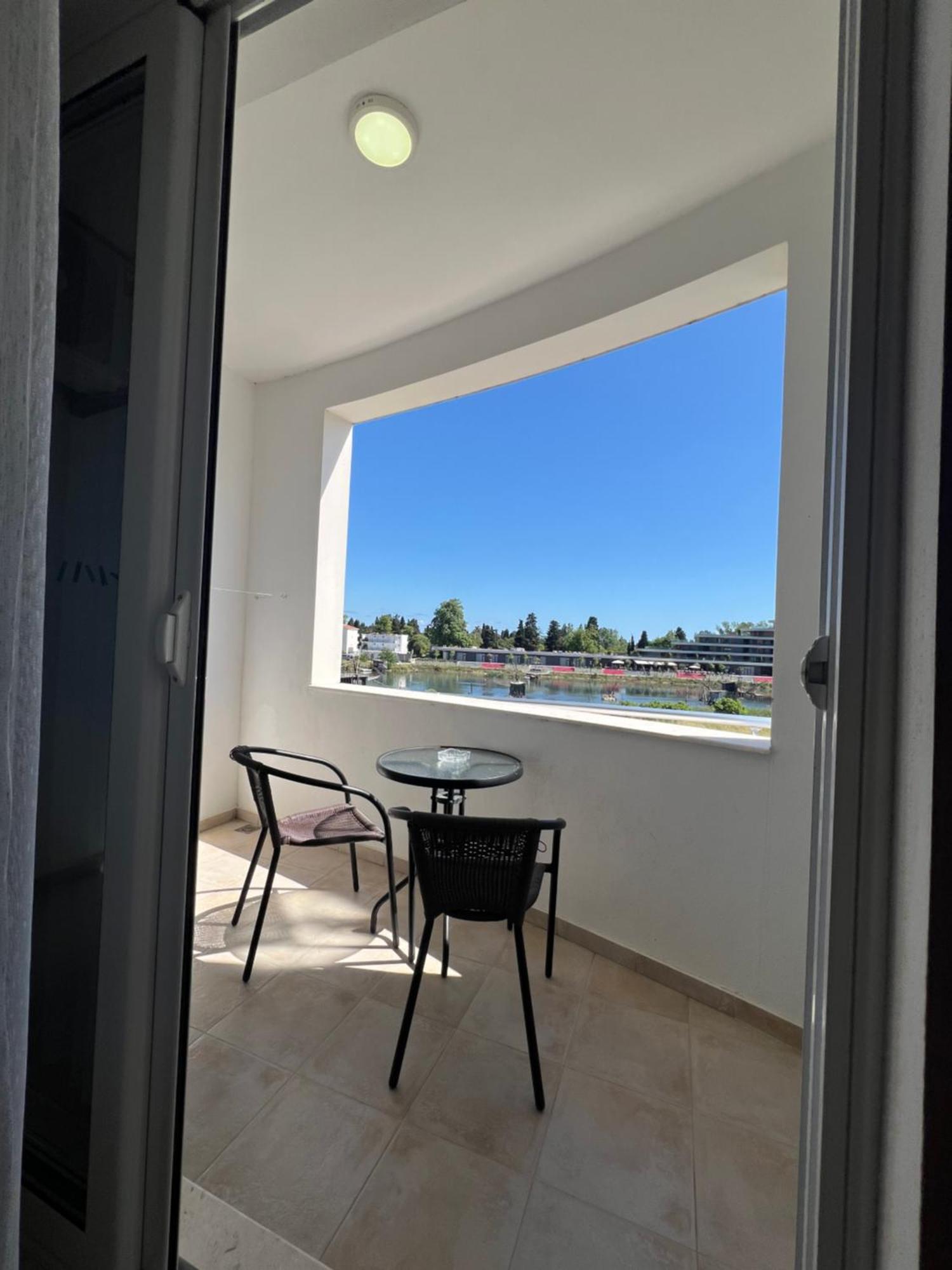 Apartments Fati & Flori Ulcinj Luaran gambar