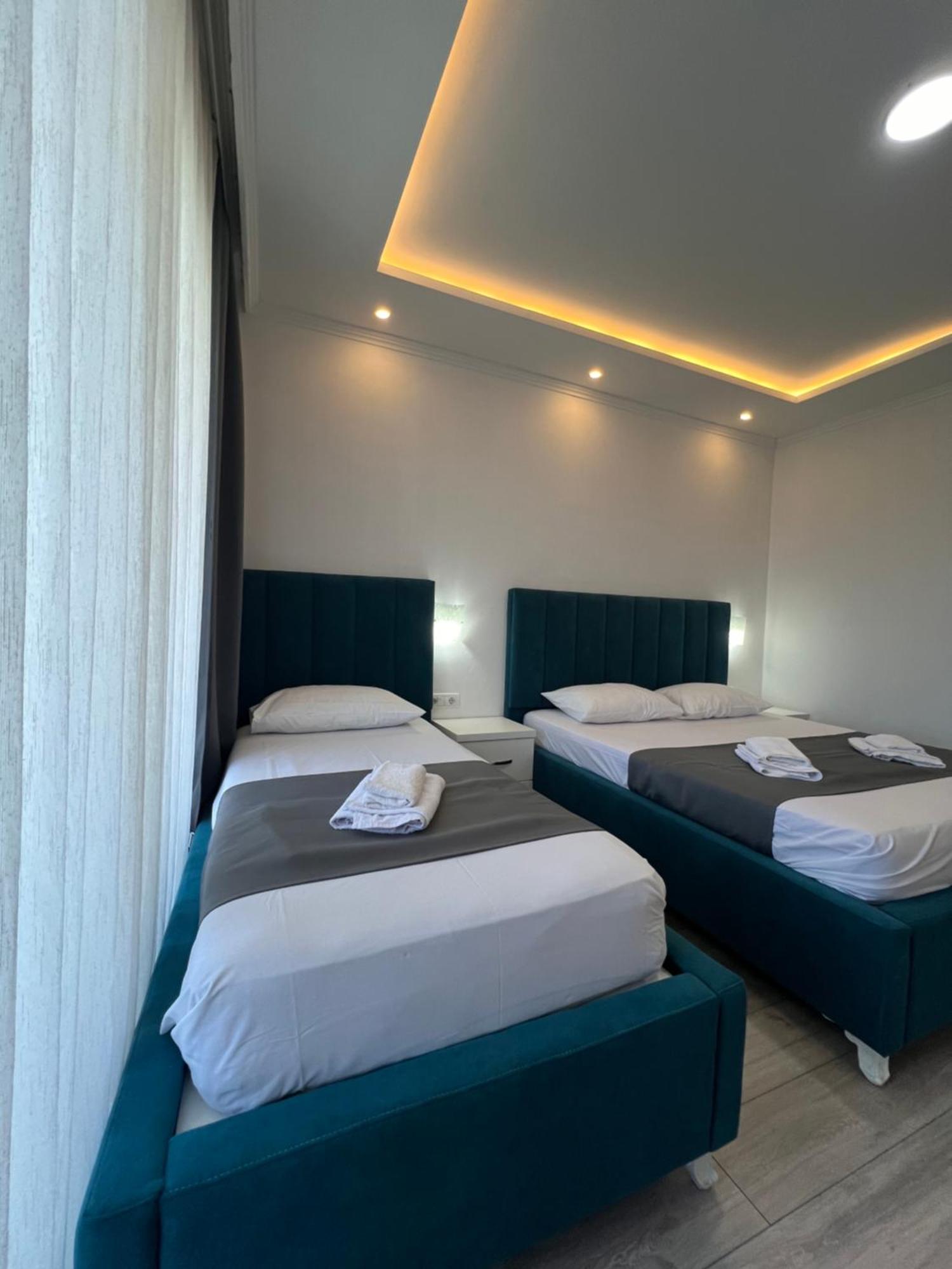 Apartments Fati & Flori Ulcinj Luaran gambar