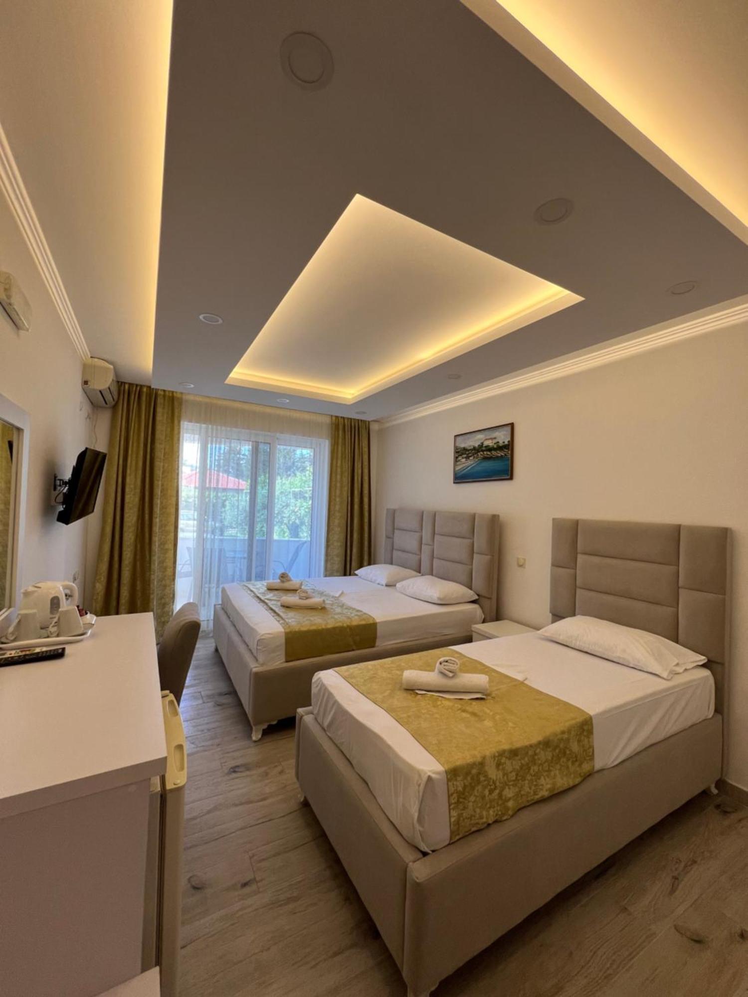 Apartments Fati & Flori Ulcinj Luaran gambar
